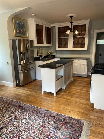 445 Ludlow Avenue, Cincinnati, OH 45220