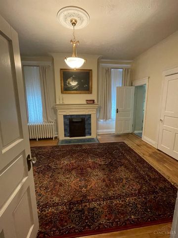 445 Ludlow Avenue, Cincinnati, OH 45220