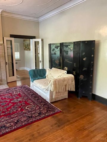 445 Ludlow Avenue, Cincinnati, OH 45220