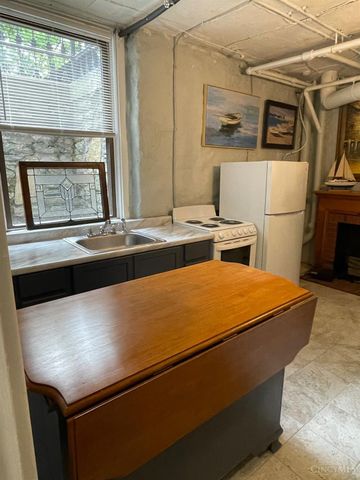 445 Ludlow Avenue, Cincinnati, OH 45220