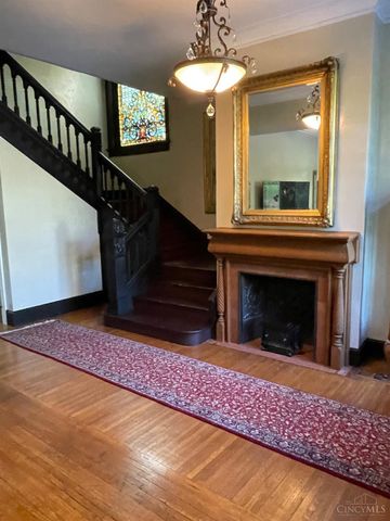 445 Ludlow Avenue, Cincinnati, OH 45220