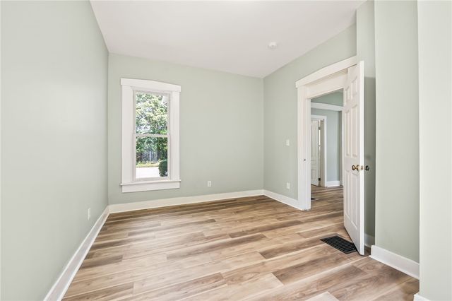54 Haynes Street, Dayton, OH 45410
