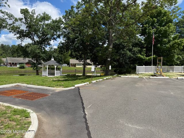 23 A Cardinal Street, Manchester, NJ 08759
