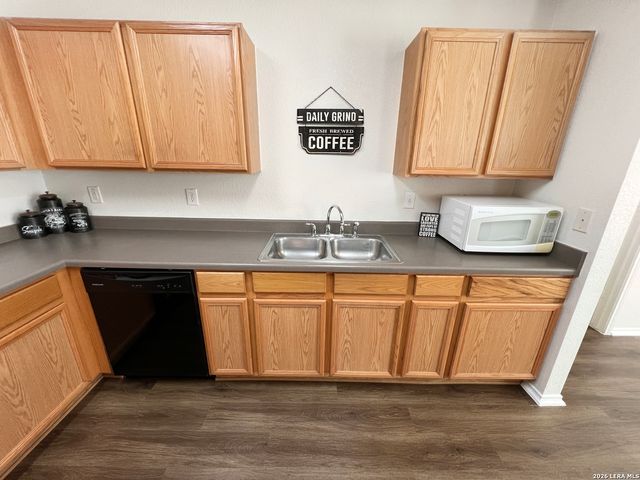 11712 Paddlebrook, San Antonio, TX 78253