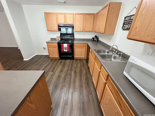 11712 Paddlebrook, San Antonio, TX 78253