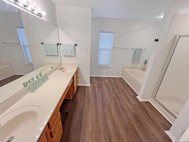 11712 Paddlebrook, San Antonio, TX 78253
