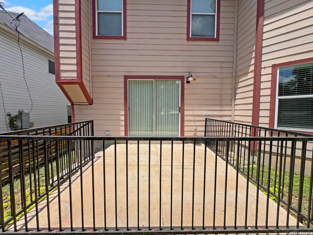 11712 Paddlebrook, San Antonio, TX 78253