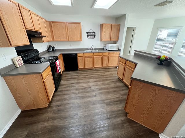 11712 Paddlebrook, San Antonio, TX 78253
