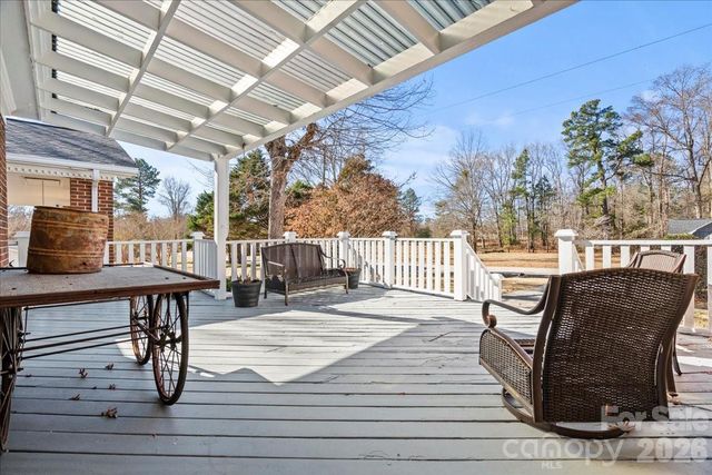 313 W Pigg Street, Pageland, SC 29728