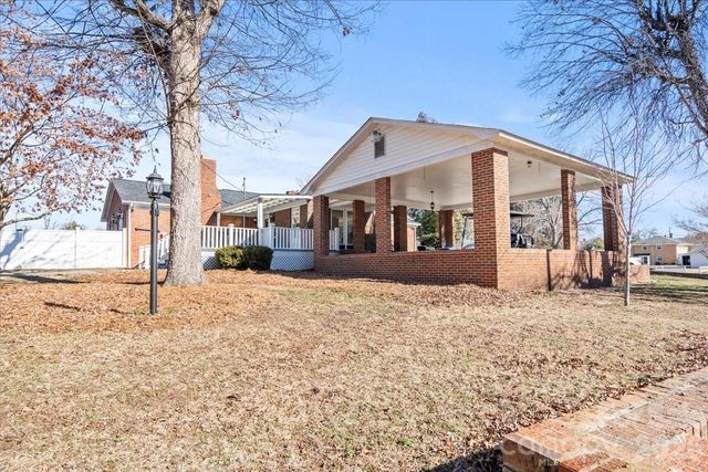 313 W Pigg Street, Pageland, SC 29728