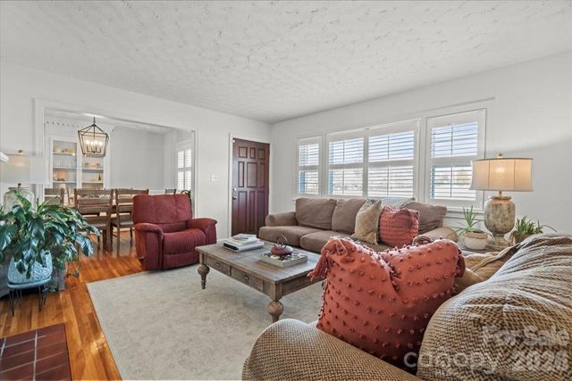 313 W Pigg Street, Pageland, SC 29728