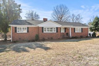 313 W Pigg Street, Pageland, SC 29728