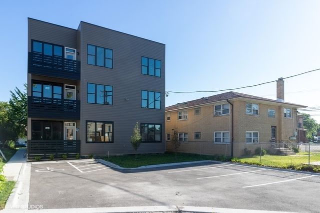 8917 Grant Avenue 3B, Brookfield, IL 60513