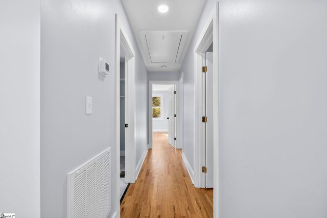 217 Greenbriar Drive, Simpsonville, SC 29680