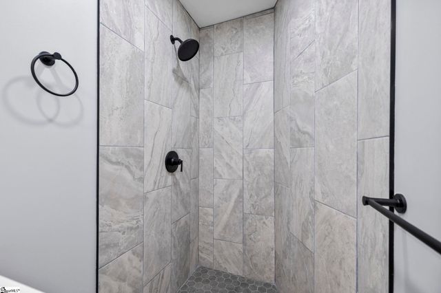 217 Greenbriar Drive, Simpsonville, SC 29680