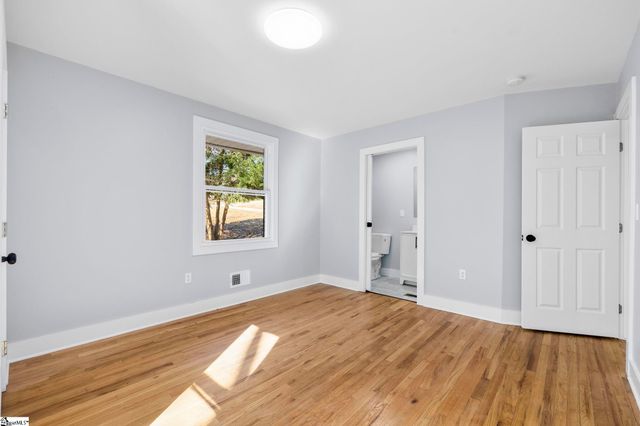 217 Greenbriar Drive, Simpsonville, SC 29680