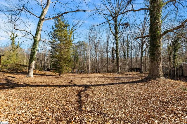 217 Greenbriar Drive, Simpsonville, SC 29680