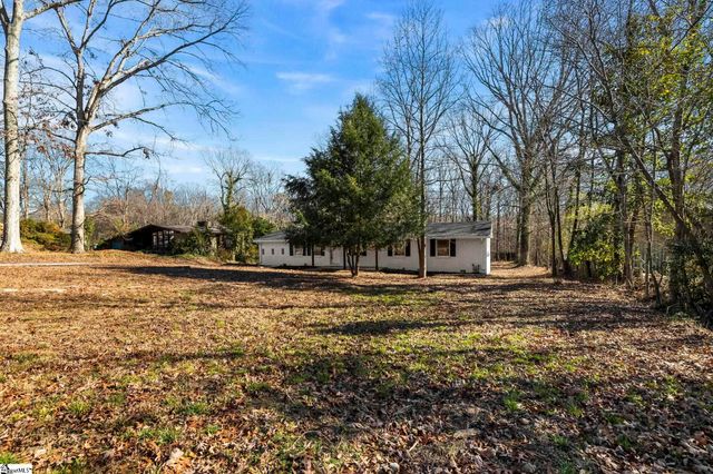 217 Greenbriar Drive, Simpsonville, SC 29680