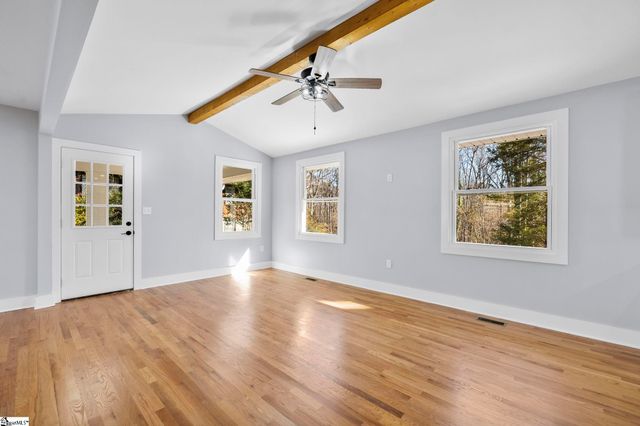 217 Greenbriar Drive, Simpsonville, SC 29680