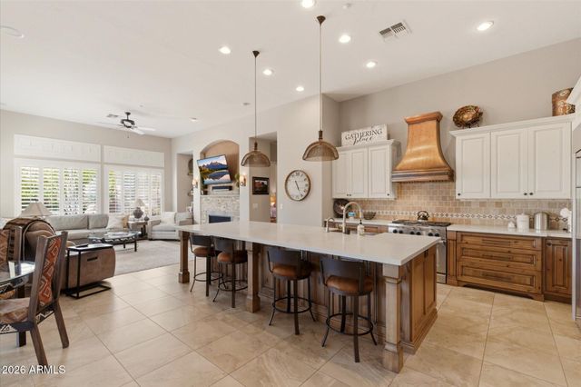 42016 N BACK CREEK Court, Anthem, AZ 85086