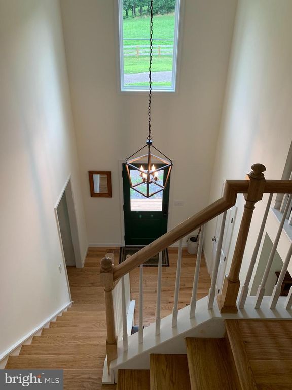 3822 CARRINGTON RD, Delaplane, VA 20144