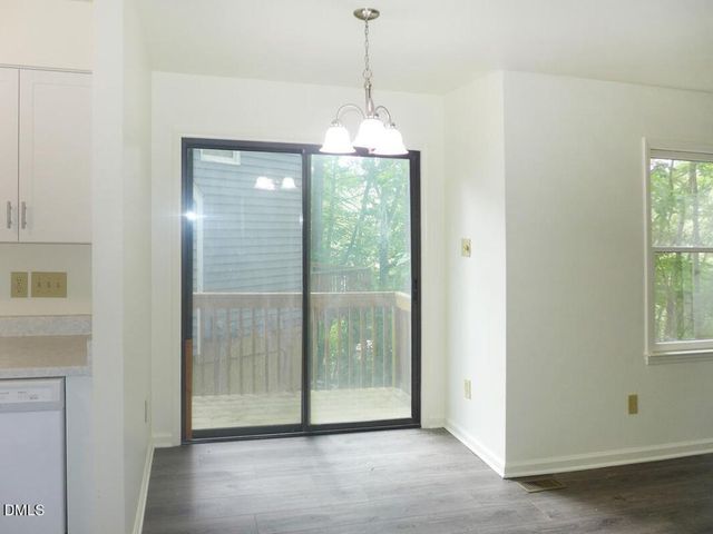 118 S Peak Drive, Carrboro, NC 27510