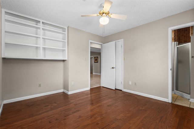 207 Washington Avenue, Saginaw, TX 76179