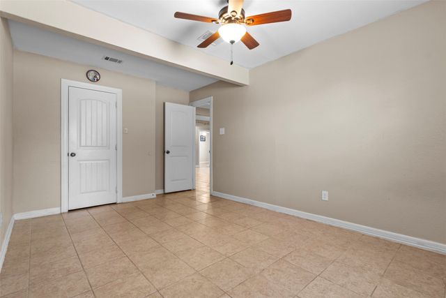 207 Washington Avenue, Saginaw, TX 76179