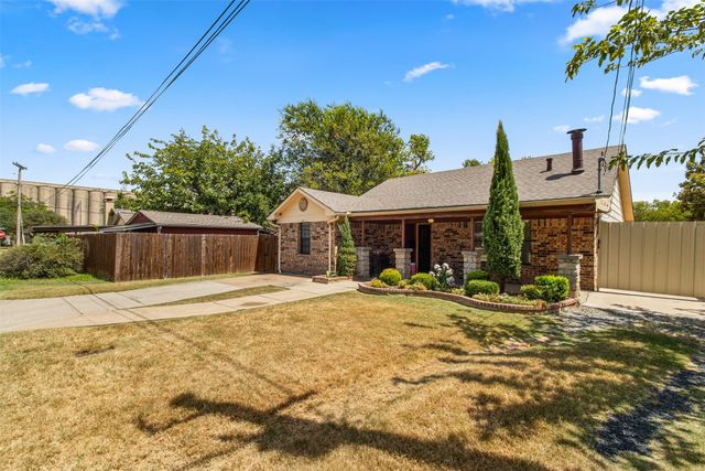 207 Washington Avenue, Saginaw, TX 76179