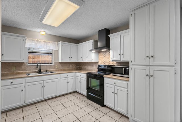 207 Washington Avenue, Saginaw, TX 76179
