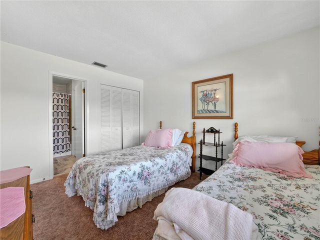 900 AVENUE Z SE D6, Winter Haven, FL 33880