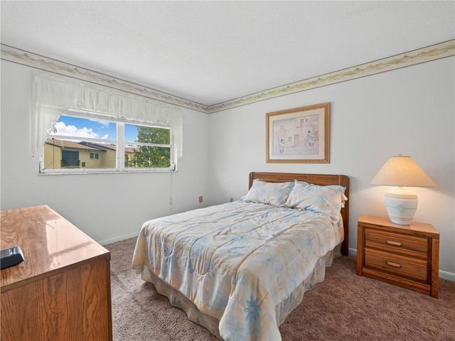 900 AVENUE Z SE D6, Winter Haven, FL 33880