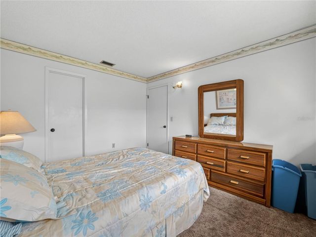 900 AVENUE Z SE D6, Winter Haven, FL 33880