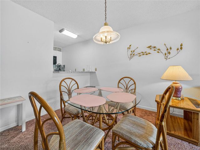 900 AVENUE Z SE D6, Winter Haven, FL 33880