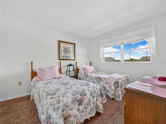 900 AVENUE Z SE D6, Winter Haven, FL 33880