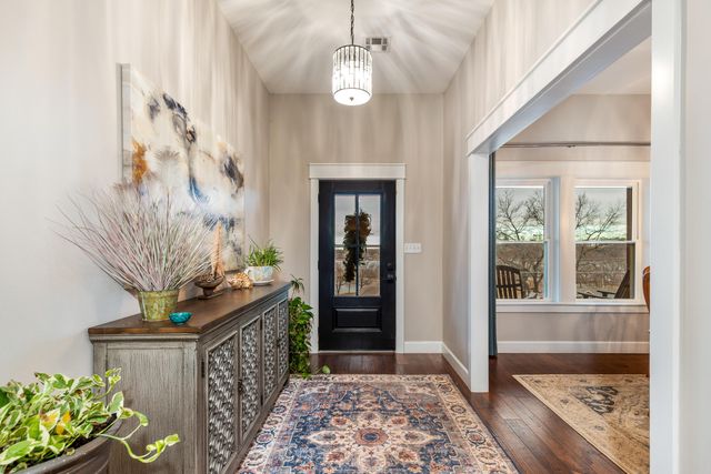 24866 S 638 Road, Grove, OK 74344