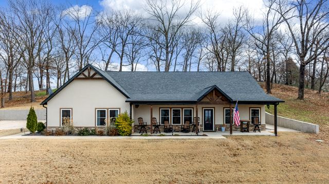 24866 S 638 Road, Grove, OK 74344