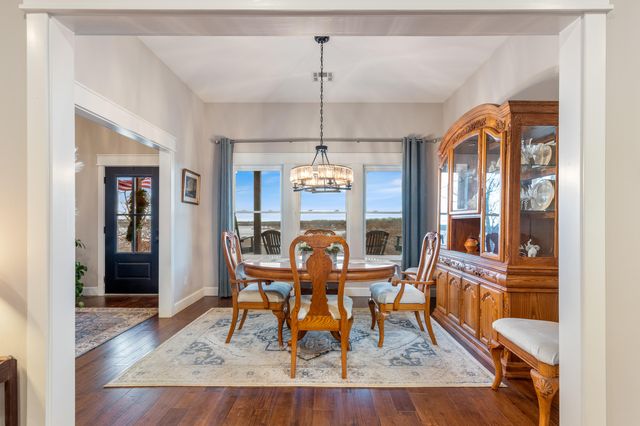 24866 S 638 Road, Grove, OK 74344