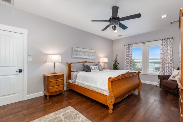 24866 S 638 Road, Grove, OK 74344