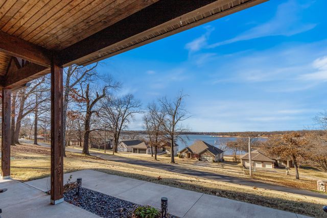 24866 S 638 Road, Grove, OK 74344