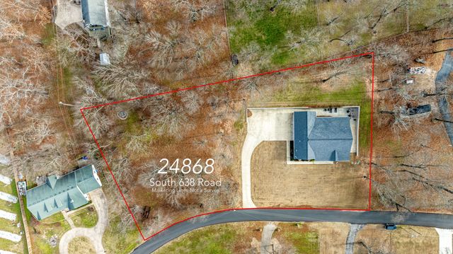 24866 S 638 Road, Grove, OK 74344