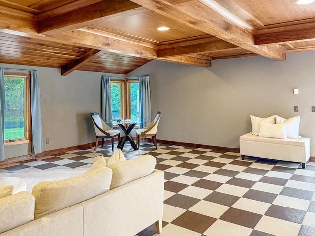 N164 ROGERS LANE, Appleton, WI 54915