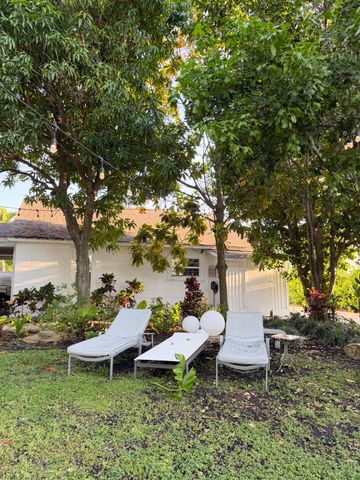 521 Hampton Road, West Palm Beach, FL 33405
