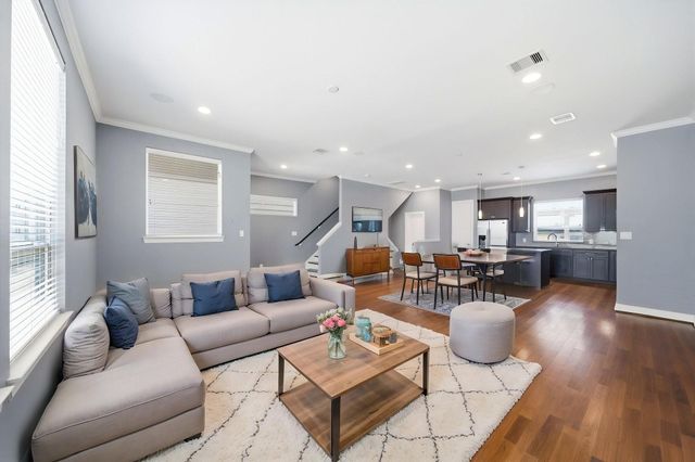 2702 Eado Grove Lane, Houston, TX 77003