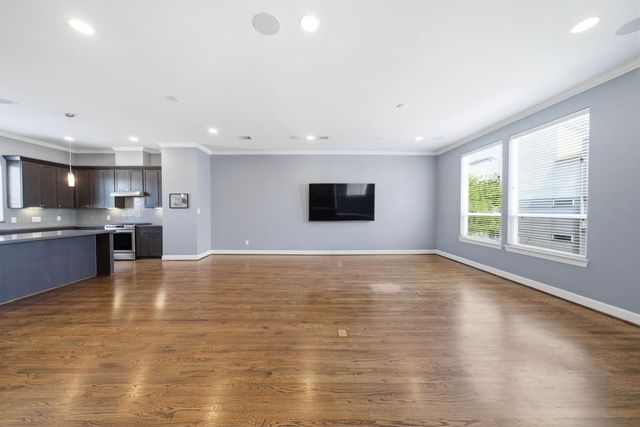 2702 Eado Grove Lane, Houston, TX 77003