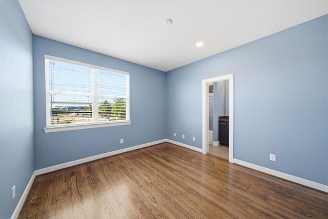 2702 Eado Grove Lane, Houston, TX 77003