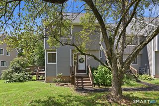78 Silo Way 78, Bloomfield, CT 06002