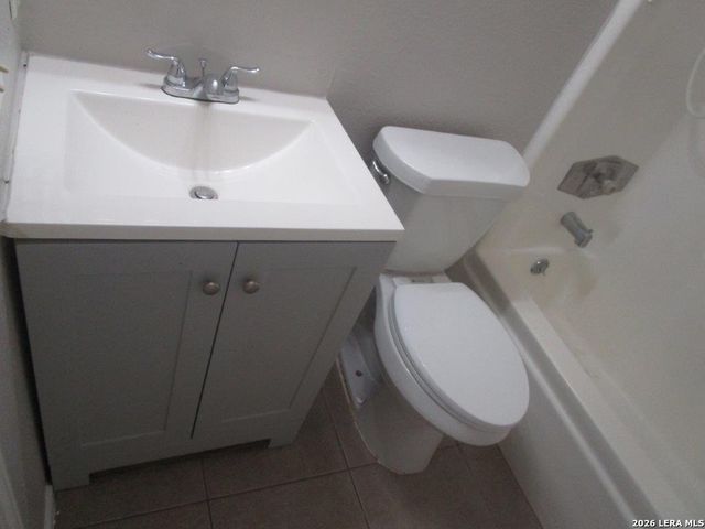 8842 Meadow Trace, San Antonio, TX 78250