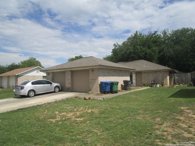 8842 Meadow Trace, San Antonio, TX 78250