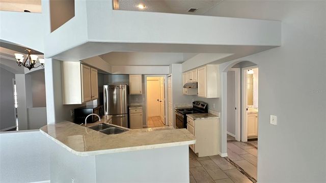 28818 MIDNIGHT STAR LOOP, Wesley Chapel, FL 33543